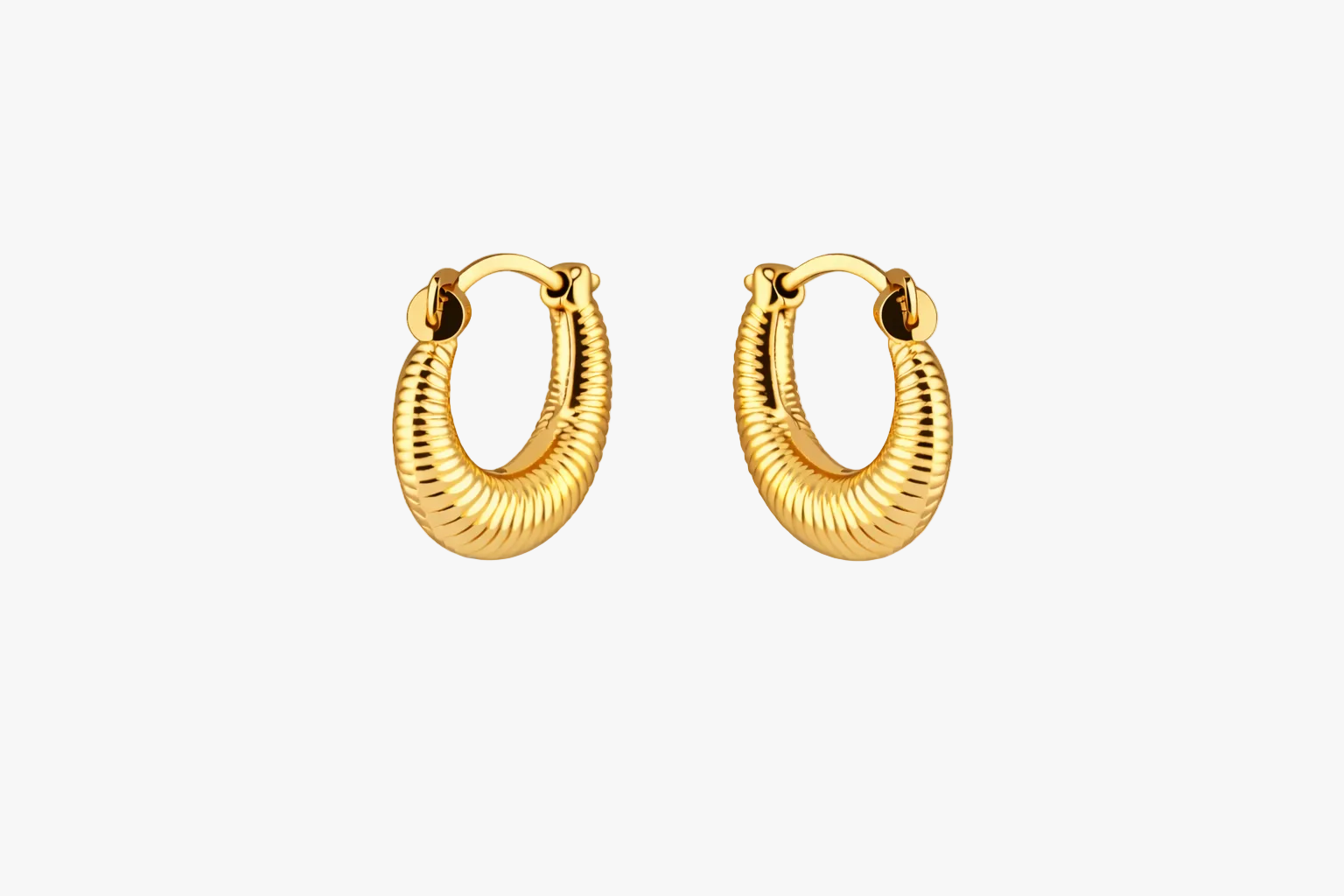 Ribbed Crescent Earring