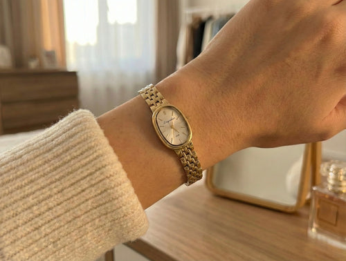 Aurora Oval Watch